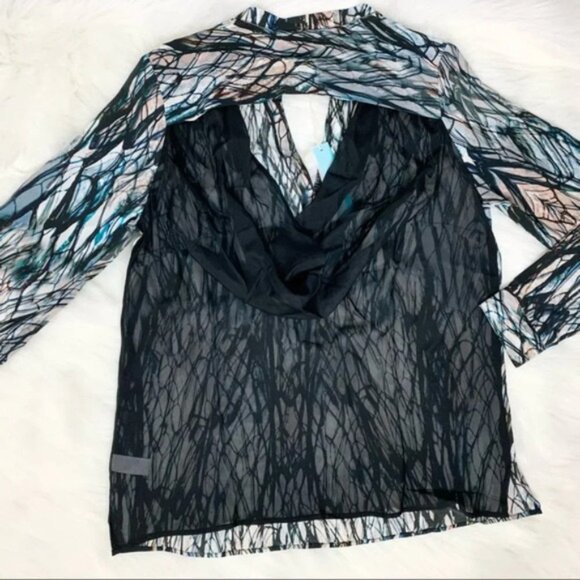 Anthropologie Charlie Jade Blouse Silk Pattern Open Back cut out long sleeve XS - Picture 14 of 15